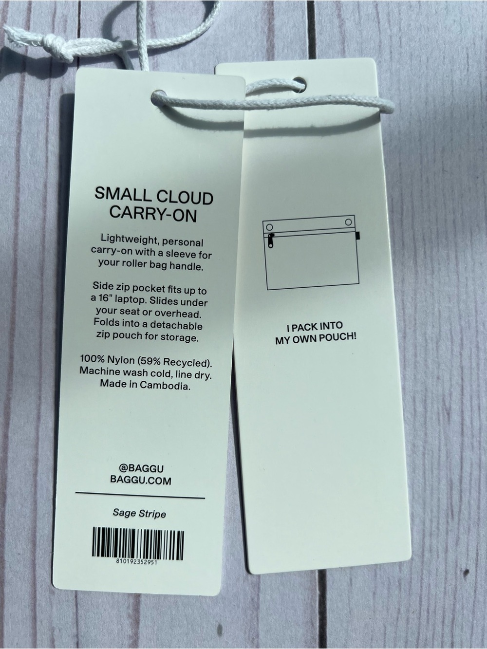 BAGGU Small Cloud Carry-On (Sage Stripe - Out of stock) - Picture 4 of 7